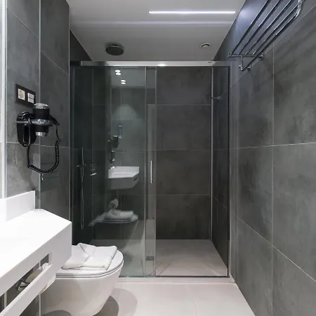 Hotel Mg Poniente 3*